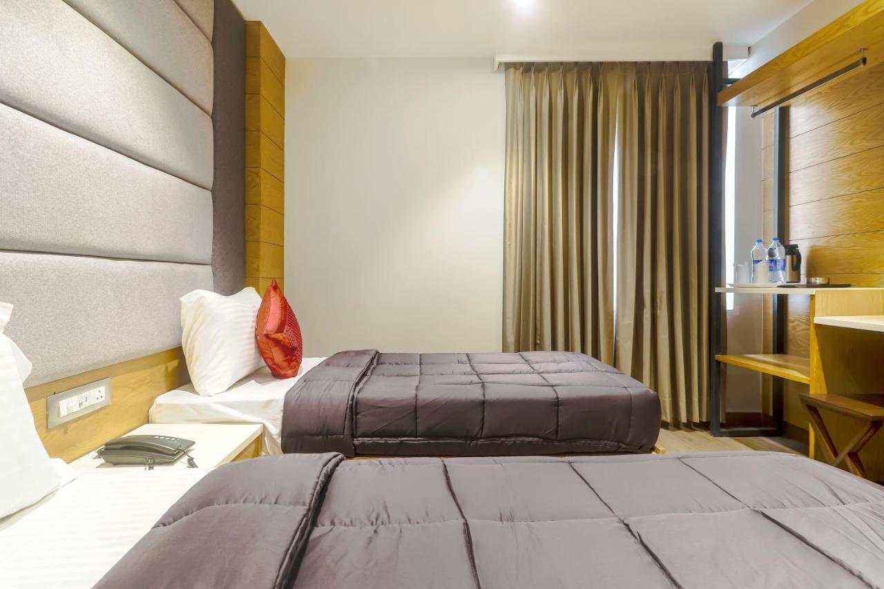 Hotel Bricks, Karol Bagh, New Delhi المظهر الخارجي الصورة