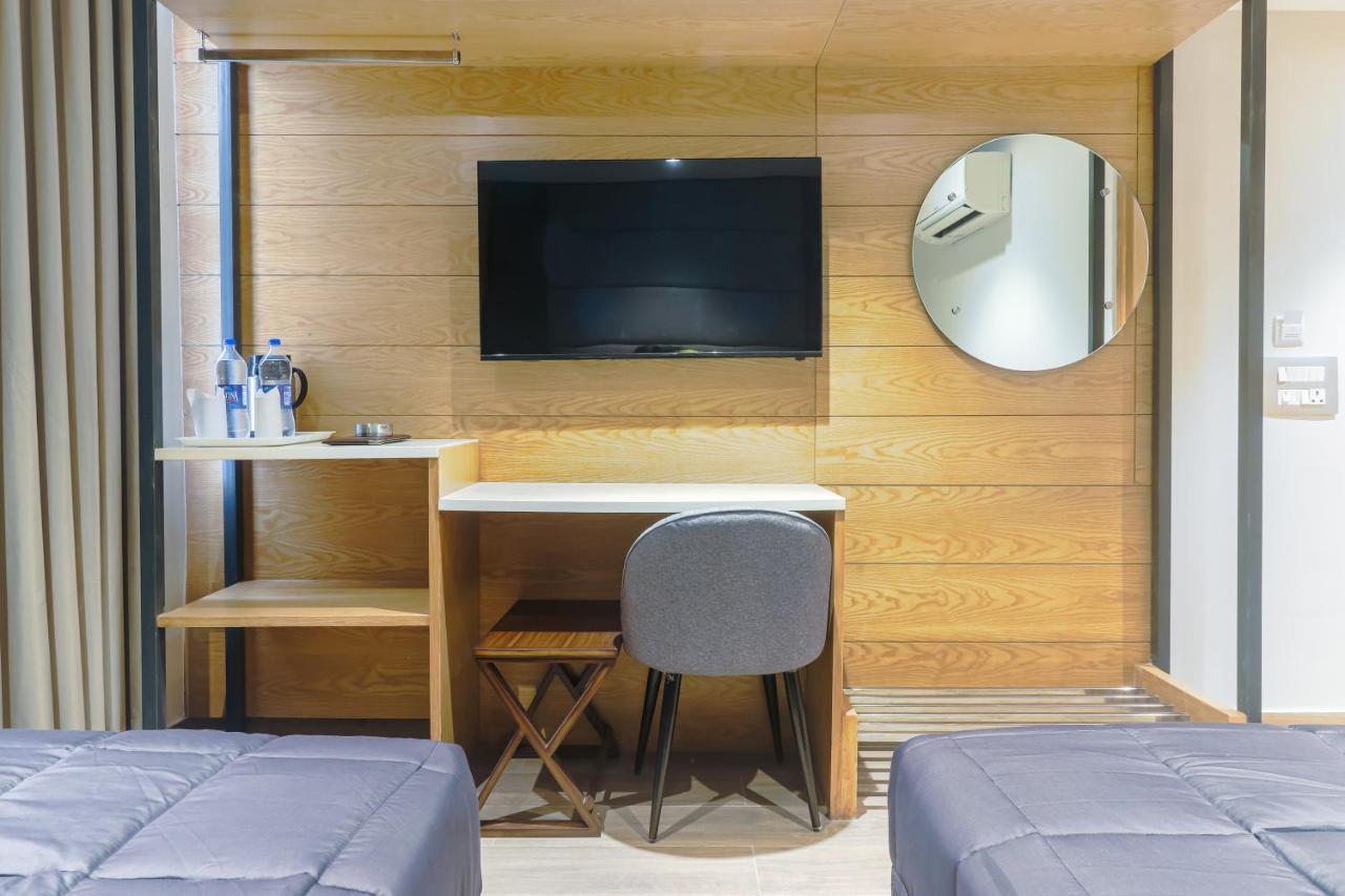 Hotel Bricks, Karol Bagh, New Delhi المظهر الخارجي الصورة