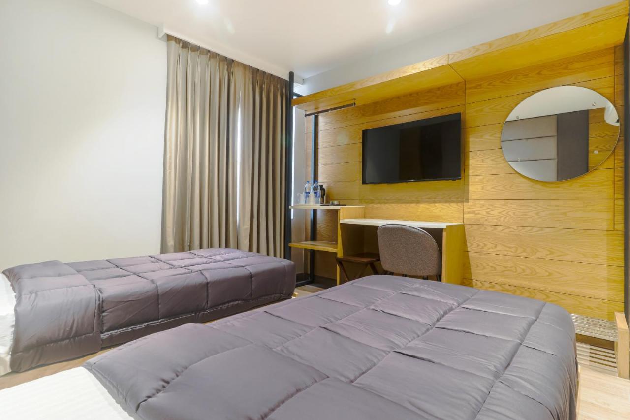 Hotel Bricks, Karol Bagh, New Delhi المظهر الخارجي الصورة