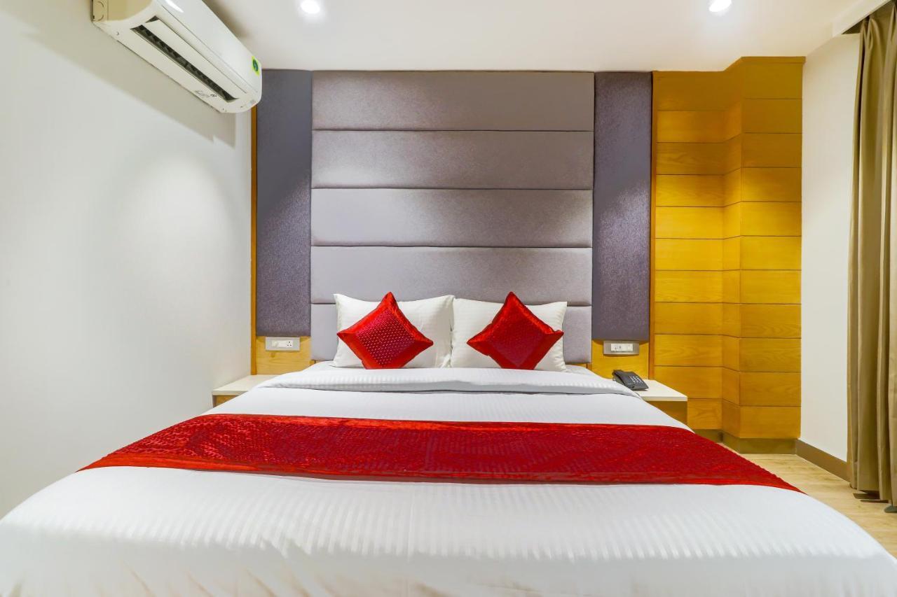 Hotel Bricks, Karol Bagh, New Delhi المظهر الخارجي الصورة