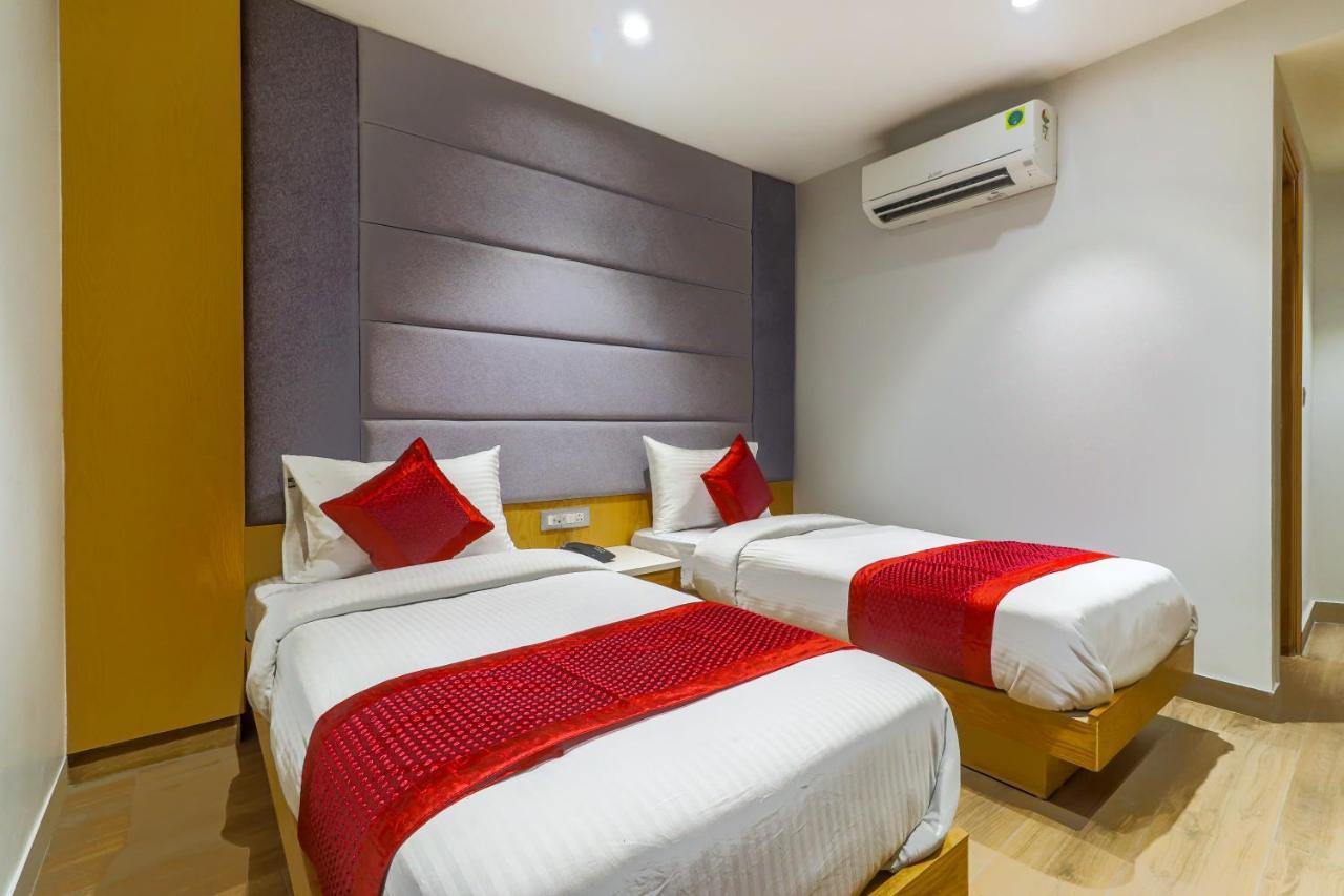 Hotel Bricks, Karol Bagh, New Delhi المظهر الخارجي الصورة