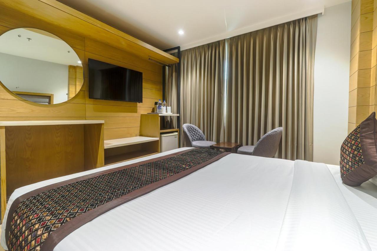 Hotel Bricks, Karol Bagh, New Delhi المظهر الخارجي الصورة