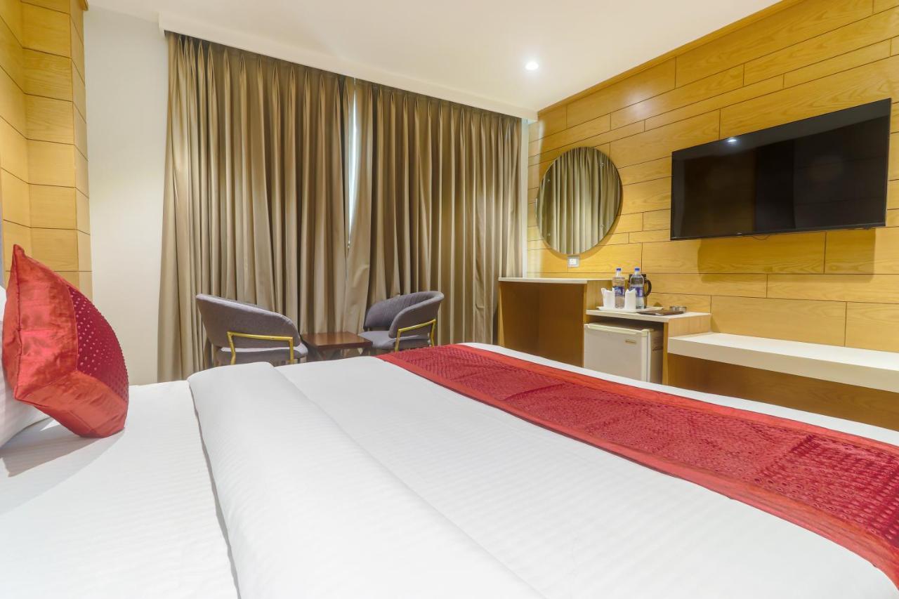 Hotel Bricks, Karol Bagh, New Delhi المظهر الخارجي الصورة